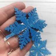 Патч-вырубка из глиттерного фоамирана 2 мм "Снежинка 6" 70 мм, цв.яркий голубой