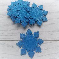 Патч-вырубка из глиттерного фоамирана 2 мм "Снежинка 1" 70 мм, цв.яркий голубой