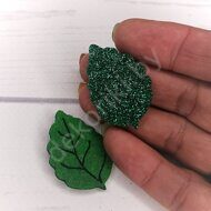 Патч-вырубка из глиттерного фетра "Лист тополя" 40 мм, цв.зеленый
