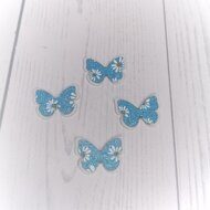 Патч сборный "Бабочка на белом фетре" 26*37 мм, цв.принт ромашки, голубой