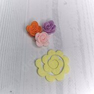 Заготовка из корейского мягкого фетра "Цветок-спиралька" 45 мм, цв.лимонный RN07